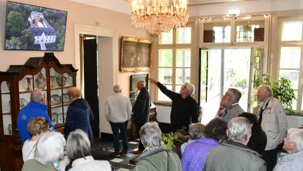 20240429_KBO-excursie_Kasteel_De_Berckt_LGI (11)